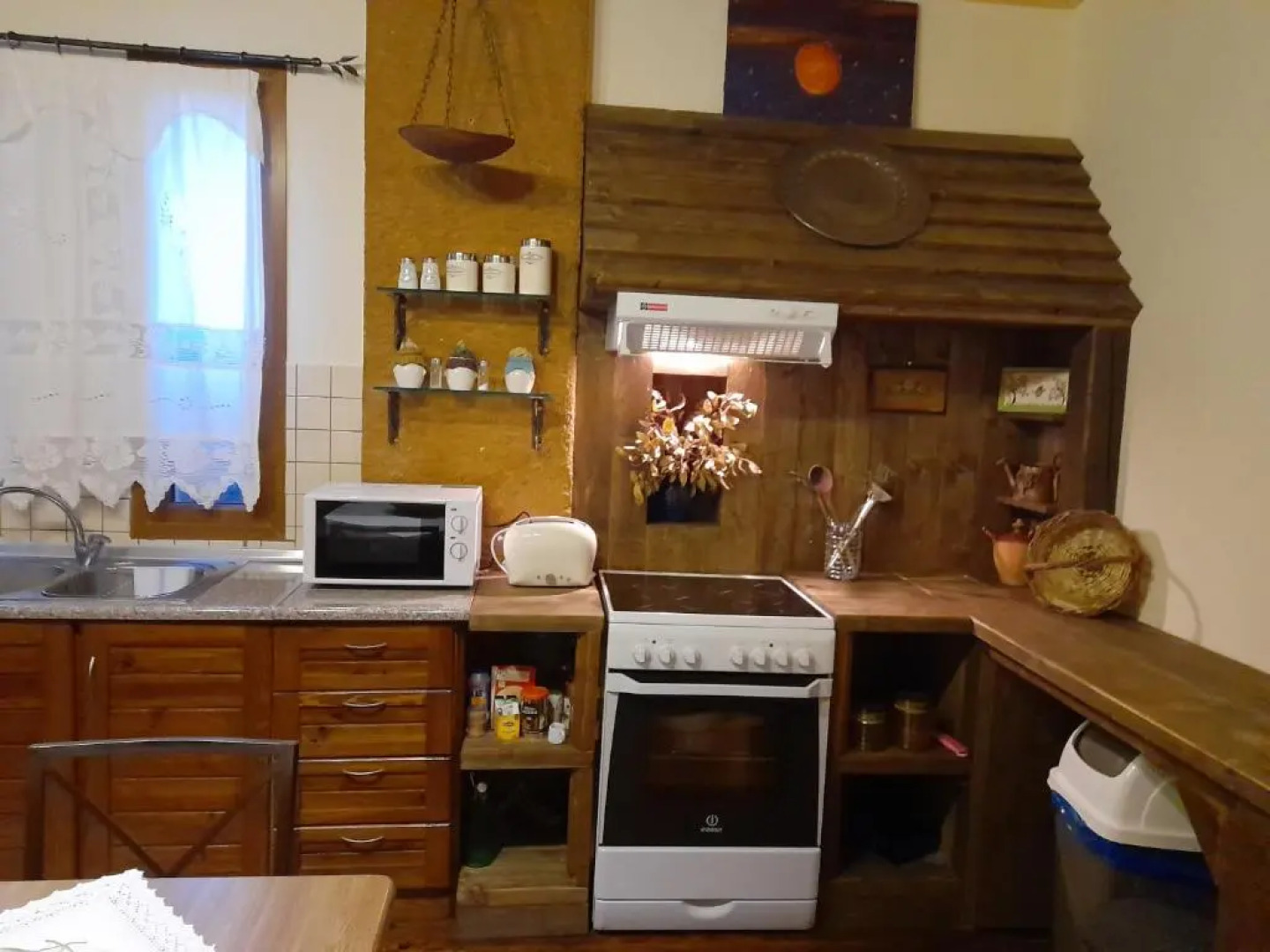 Selana House with outdoor pool