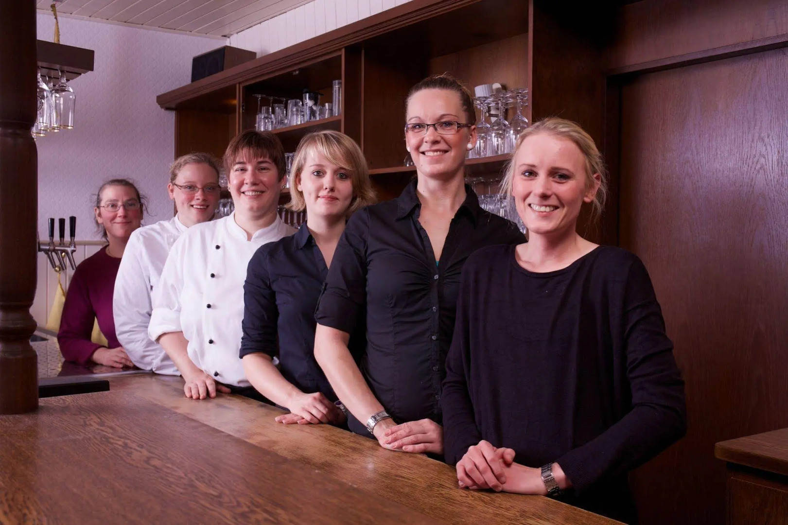 Hotel, Restaurant und Weinhandel Weinbek