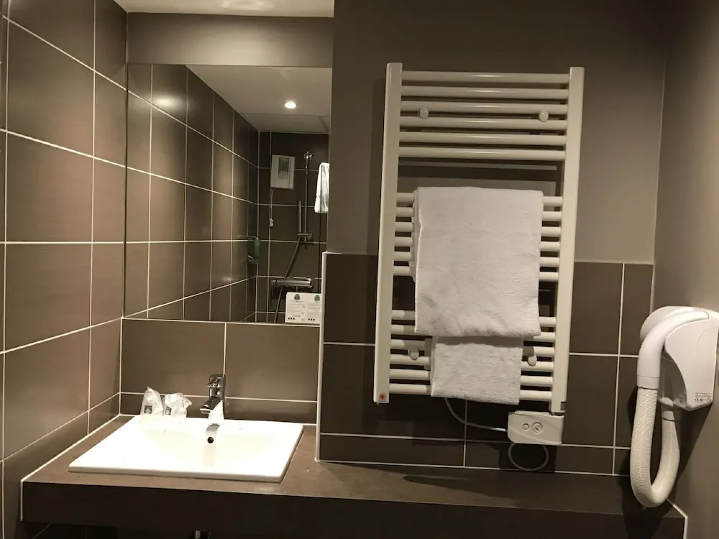 Comfort Suites Lyon Est Eurexpo