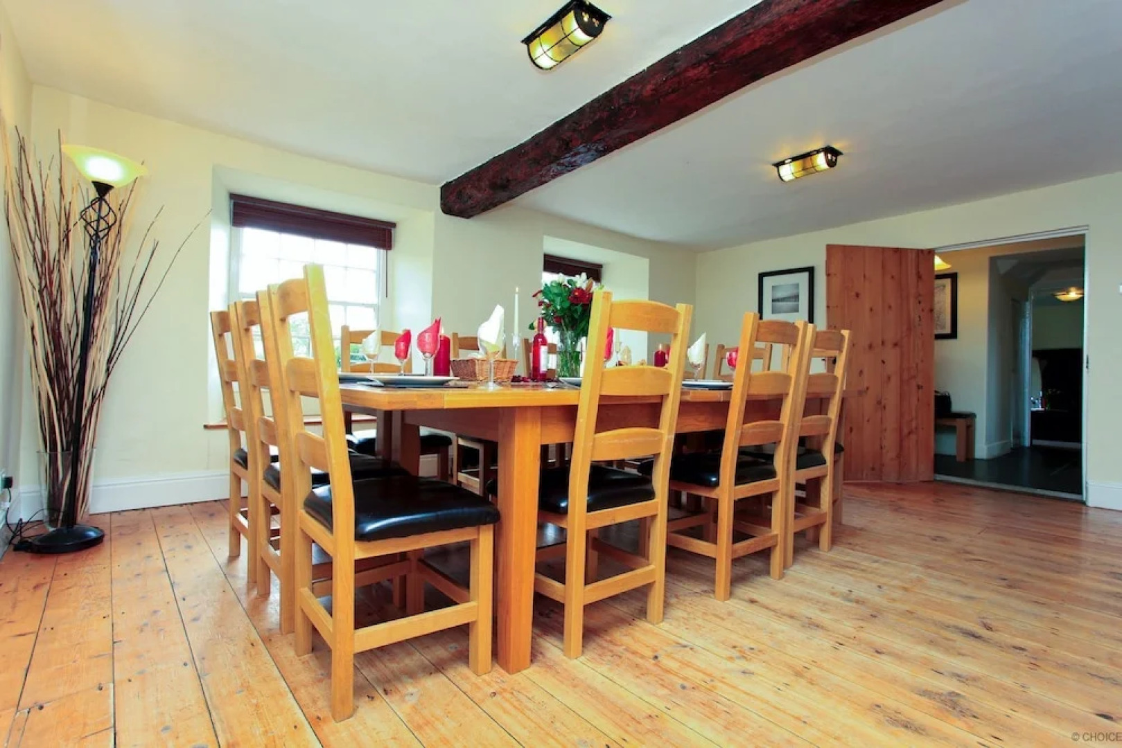 Braunton Poyers Farmhouse 6 Bedrooms