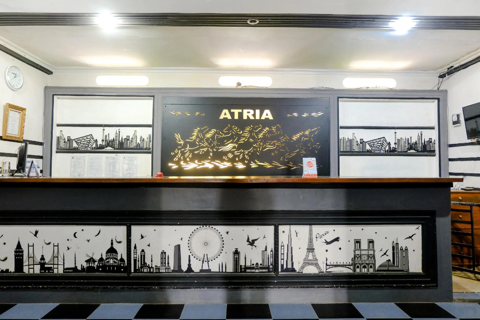 OYO Life 2966 Hotel Atriaz