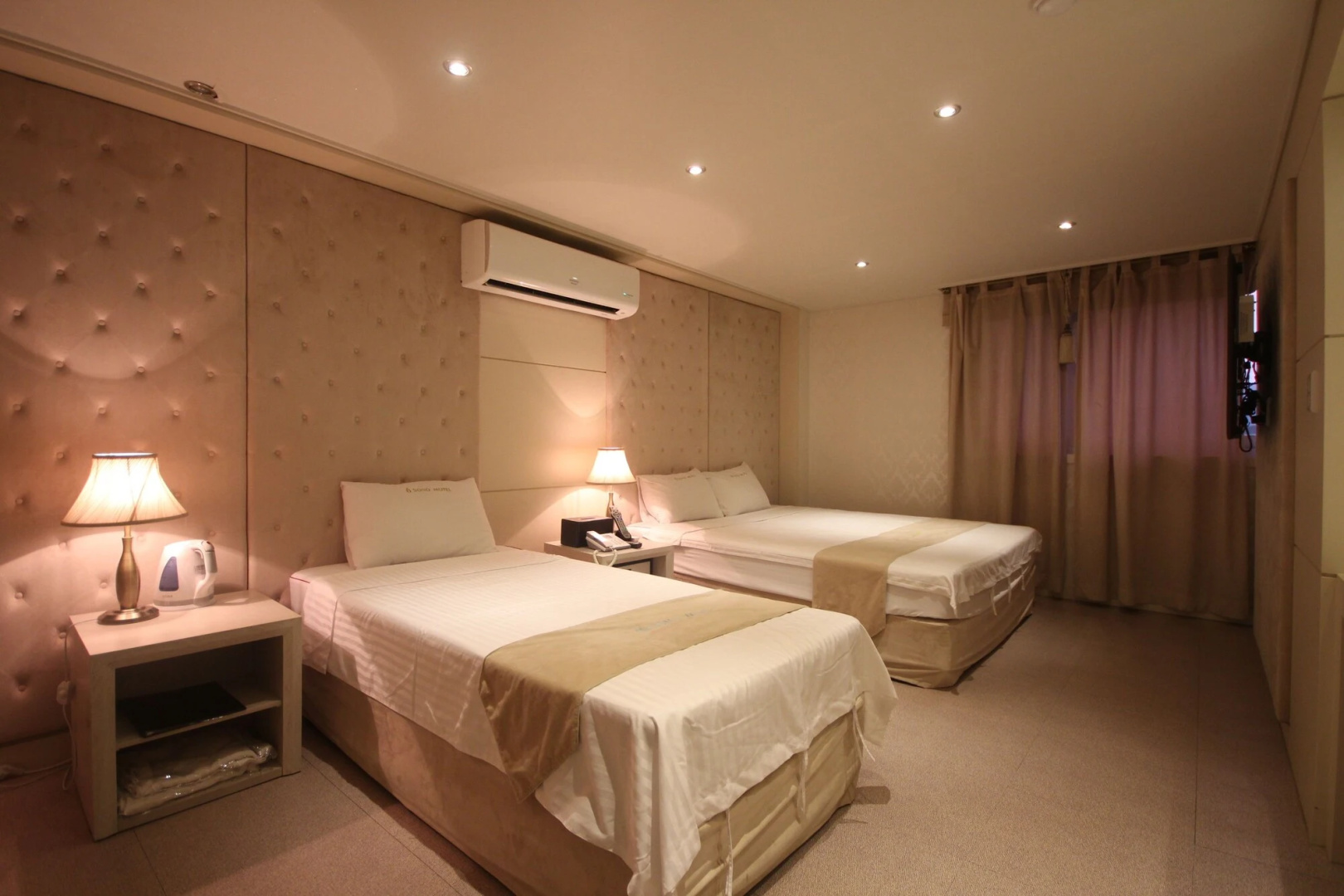 Sono Hotel