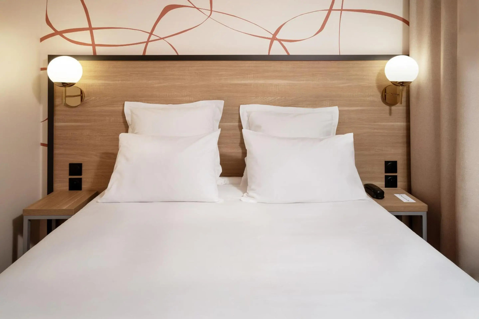 Sure Hotel by Best Western Caen Mémorial