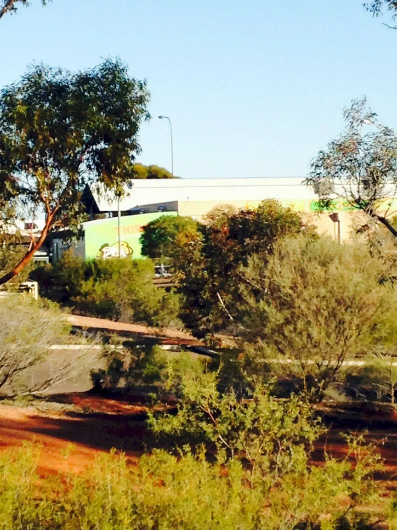Nightcap at Roxby Downs