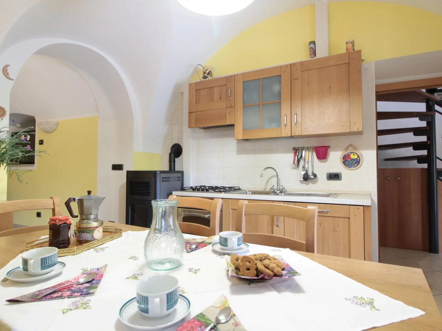 Cozy house in the mountains a few kilometers from Lake Garda