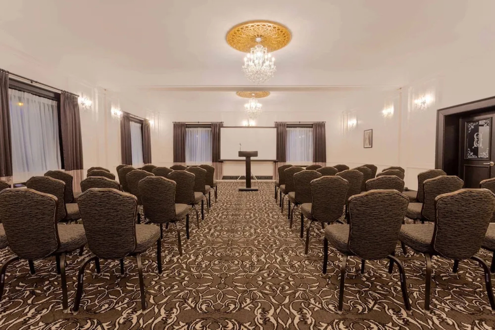 Hotel Retlaw, Trademark Collection by Wyndham