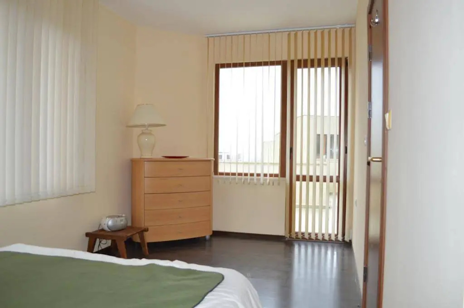 White Lagoon Beach Apartments