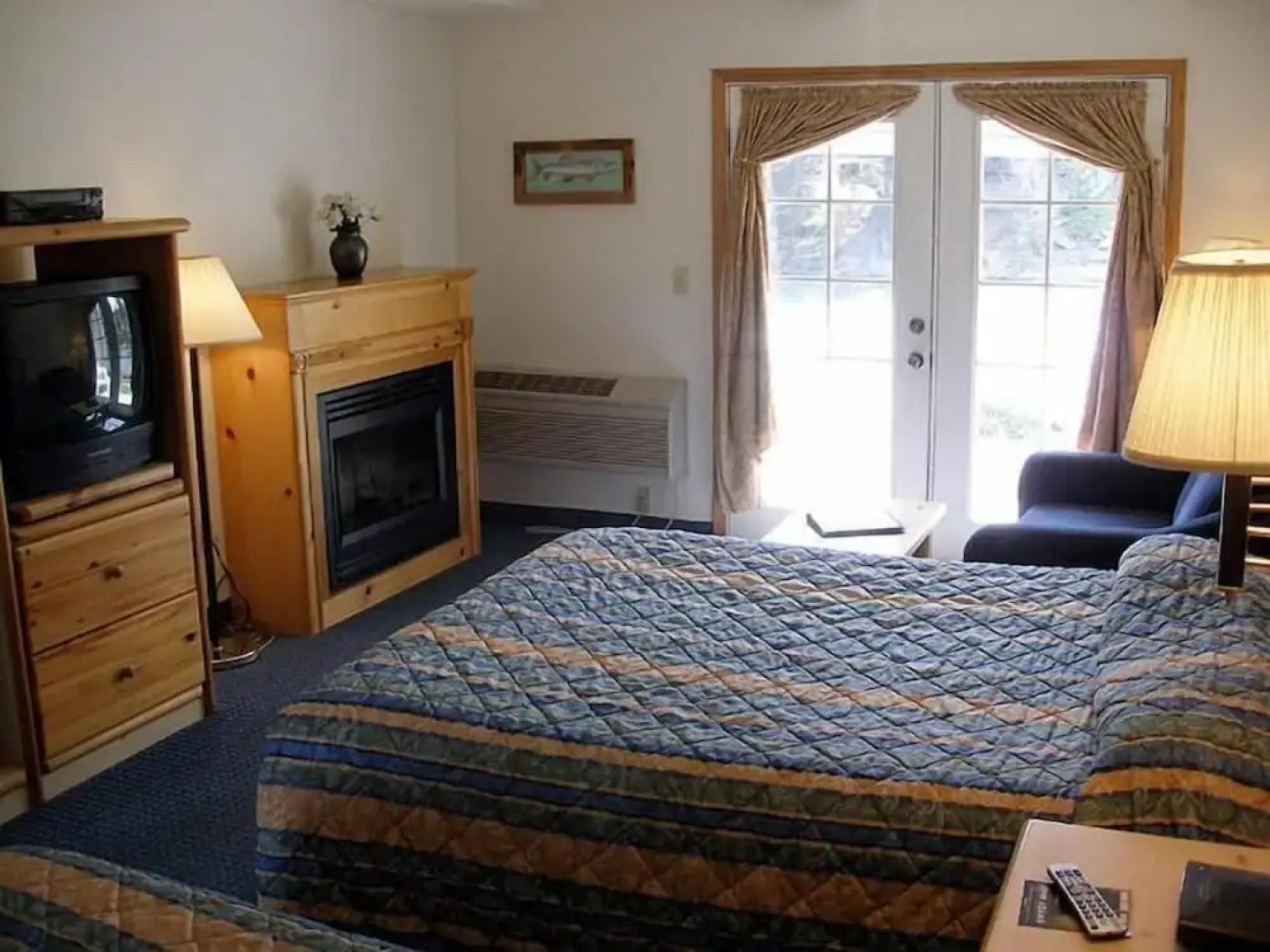 Edgewater Inn Shady Cove