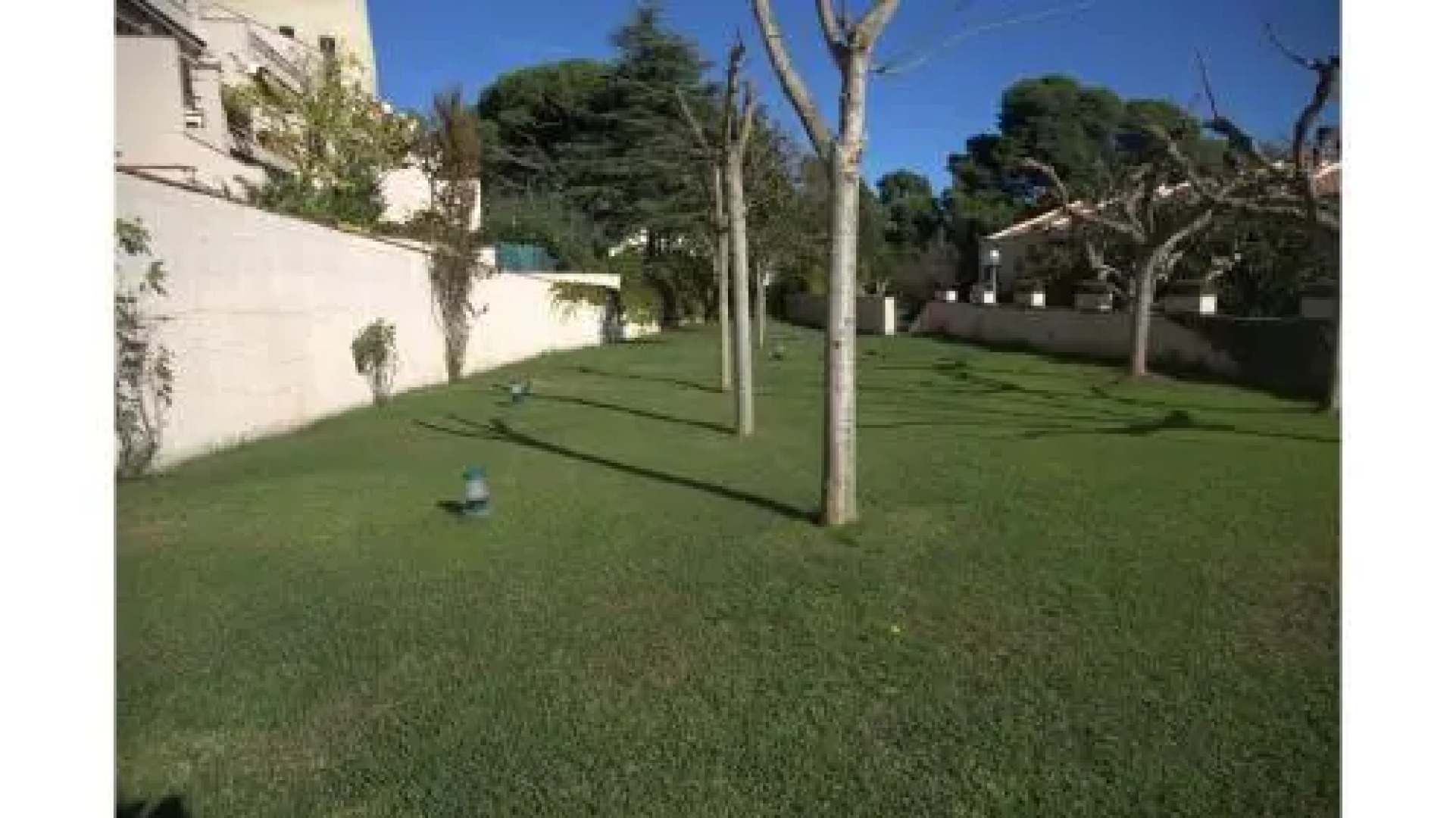 Margaret's Family House with pool and parquing