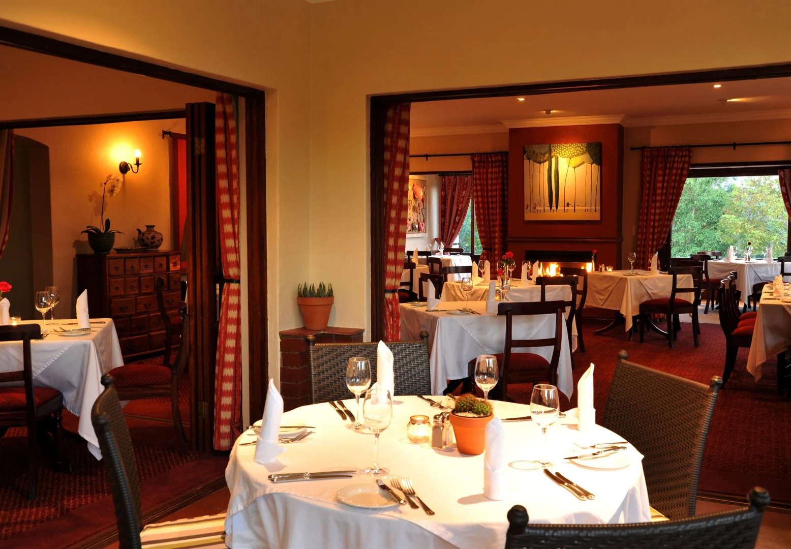 Oliver's Restaurant & Lodge