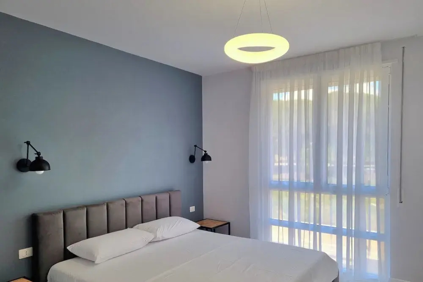 White Moon Apartment 301
