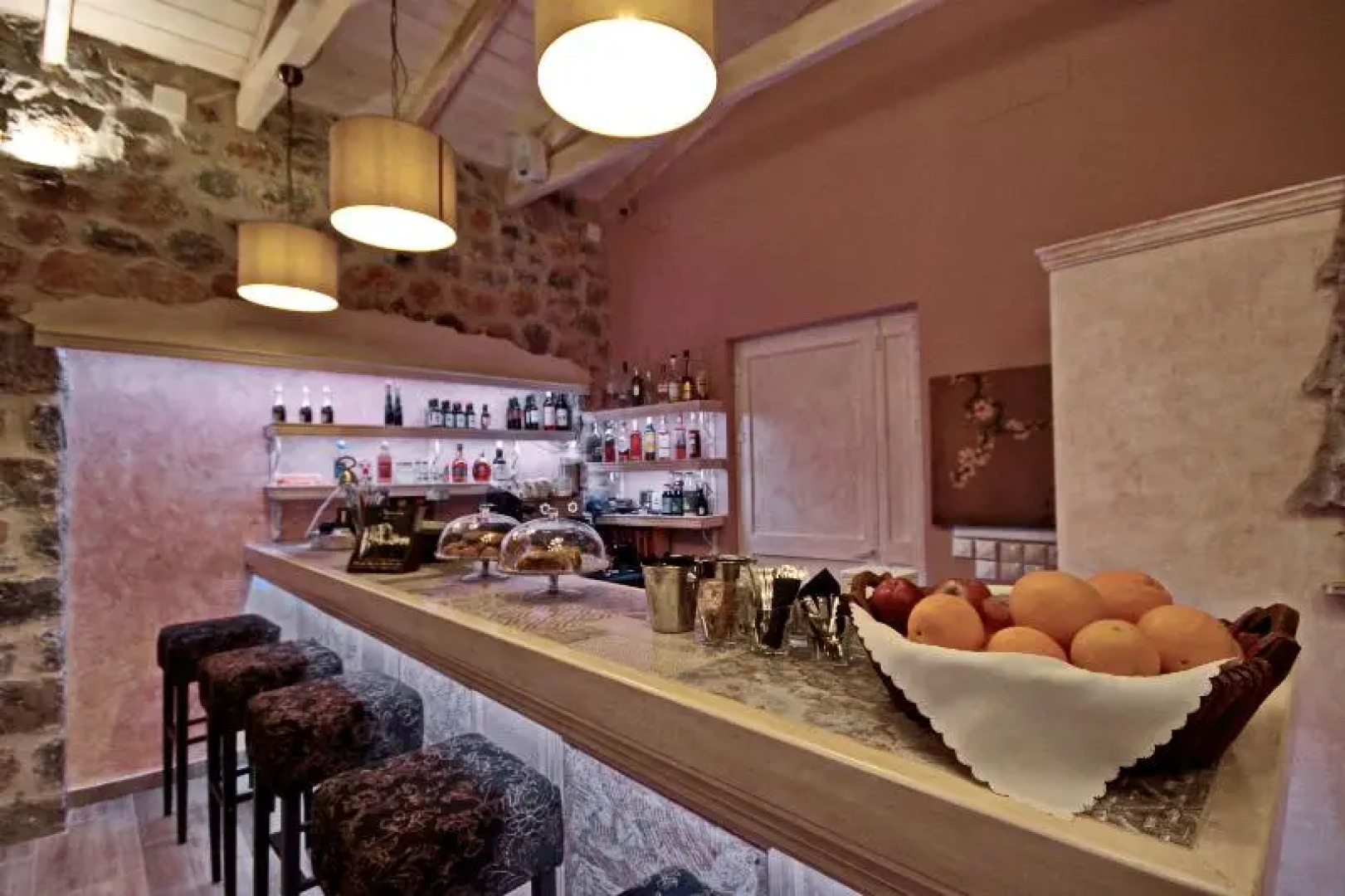 Menalia Villa's & Suites