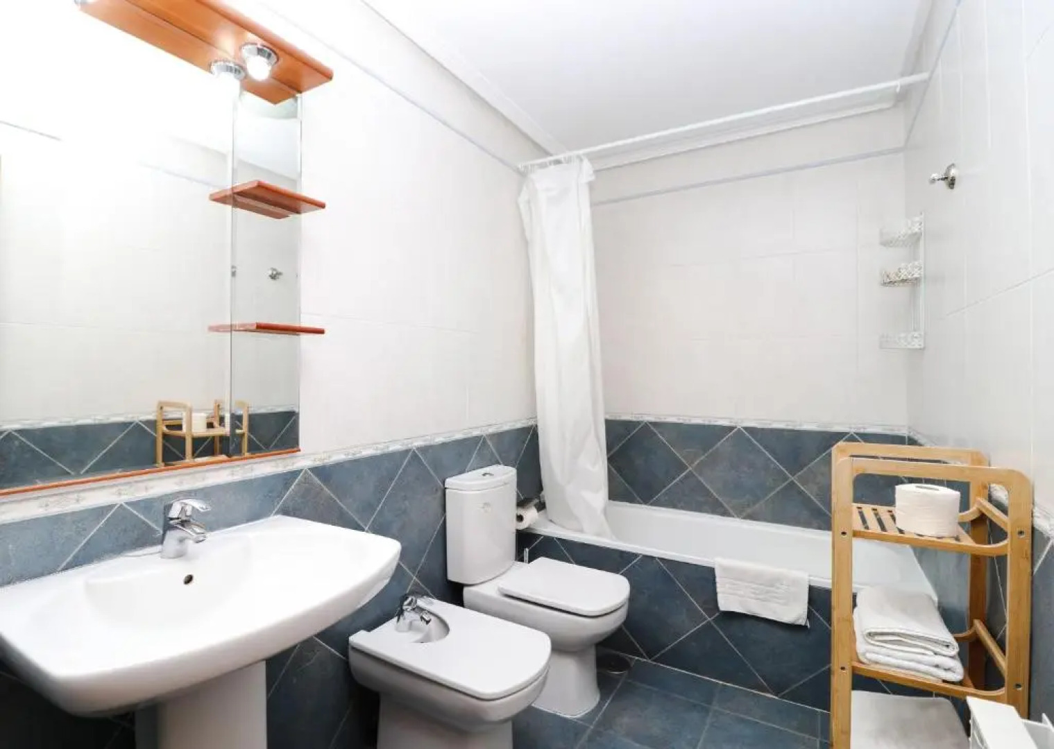 Apartamentos El Retiro del Mirador by RetiroRural