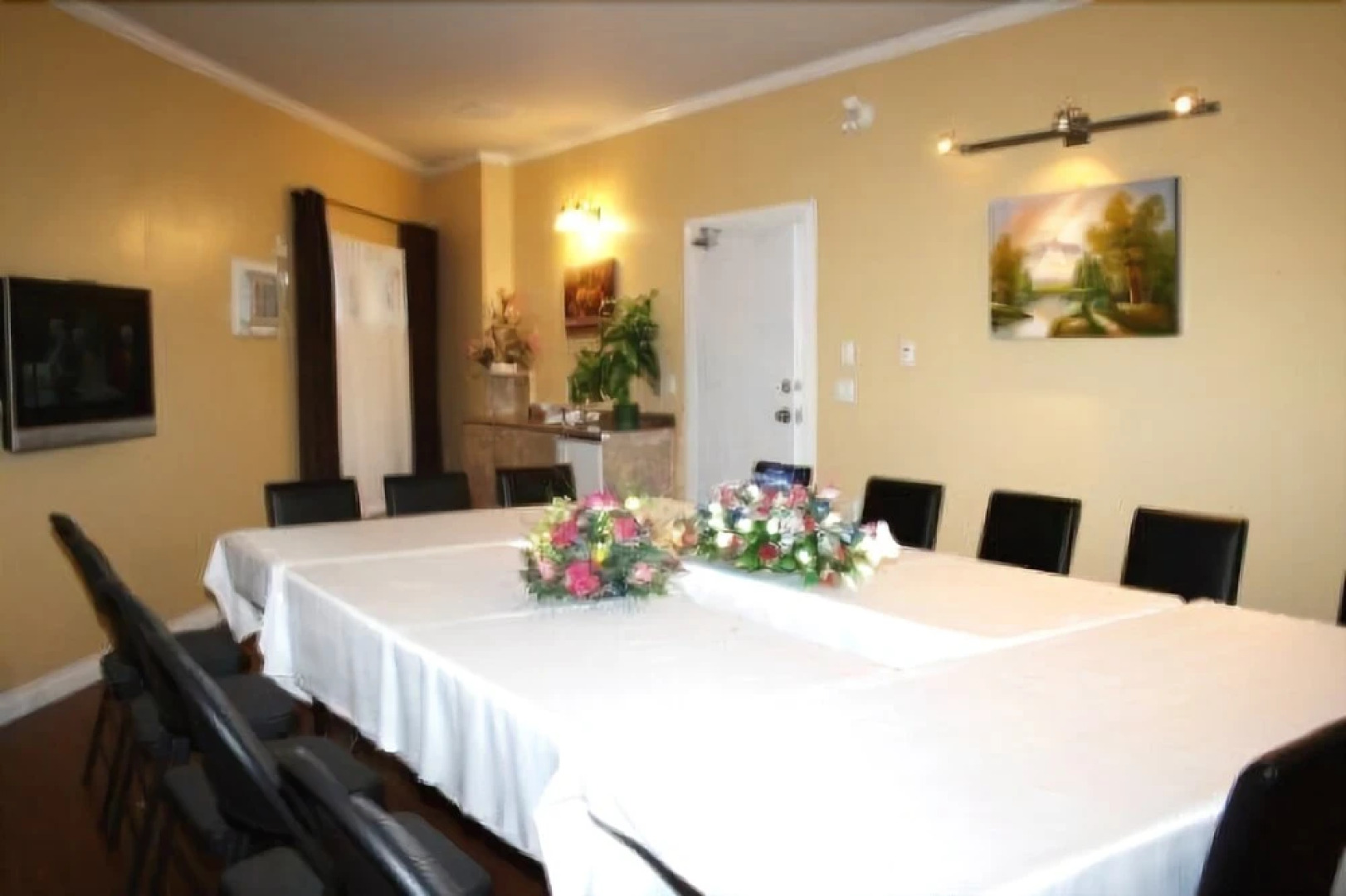 Revelstoke Gateway Inn