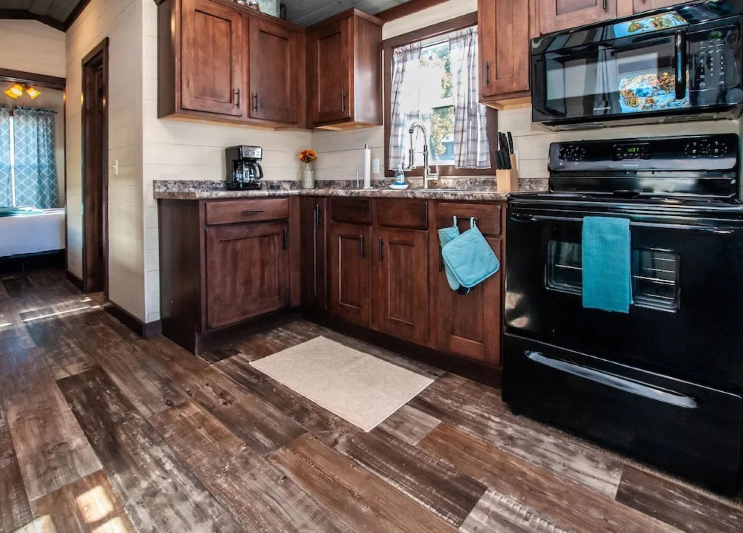 Coosa At River Rocks Landing 1 Bedroom Bungalow