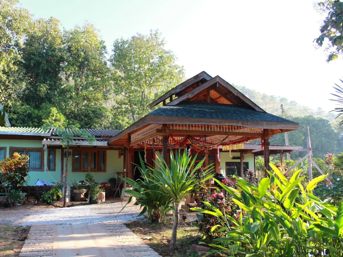 Bann Saiyok Homestays
