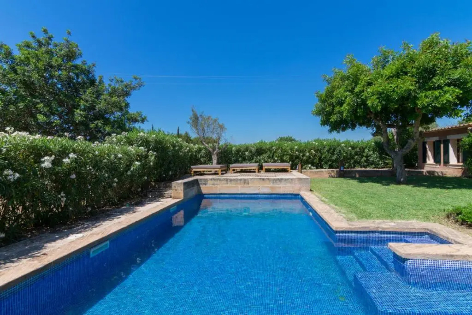 Preciosa casa con piscina a 1 Km de Santa Maria del cami