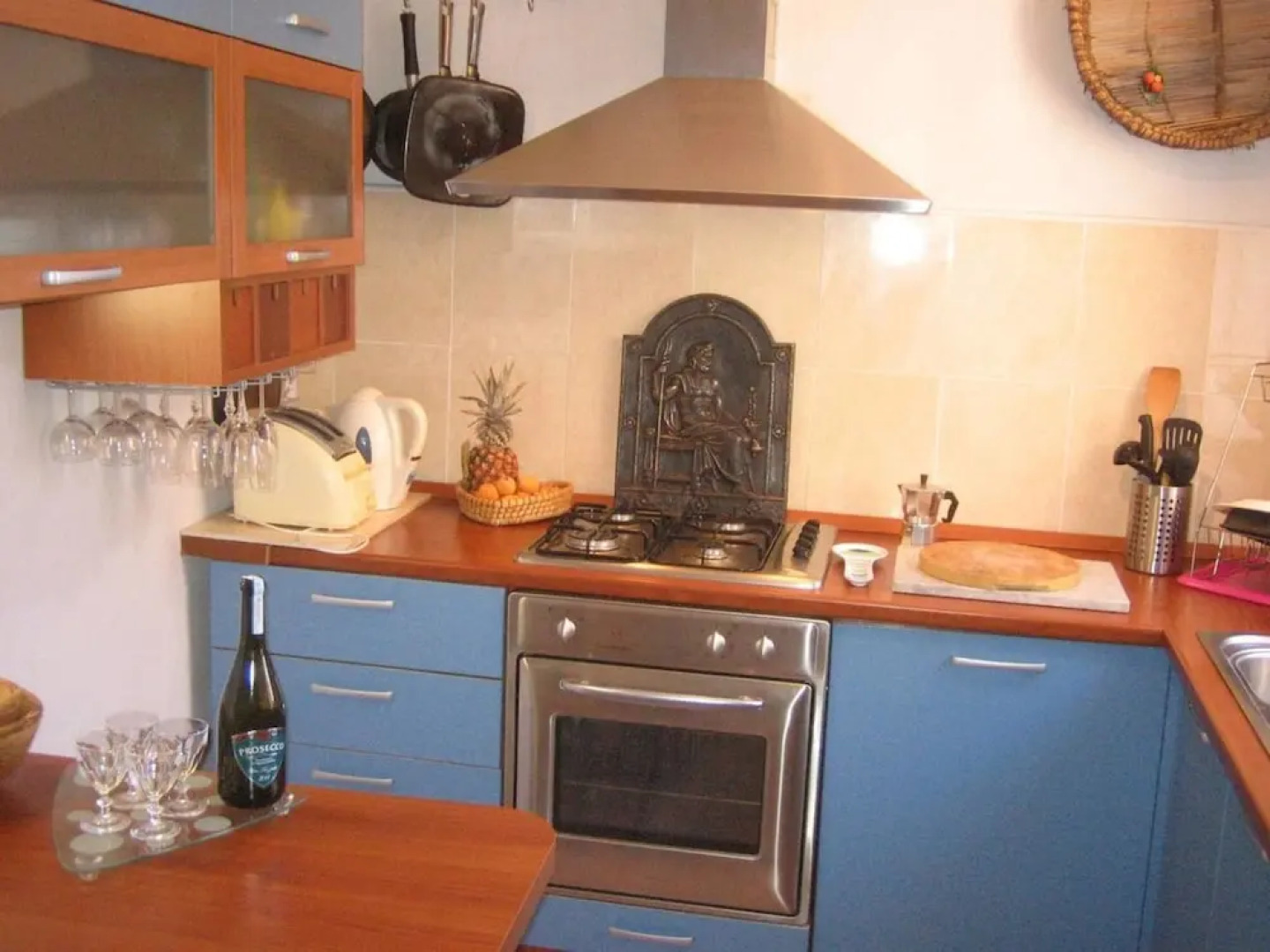 Views of mountains and the sea