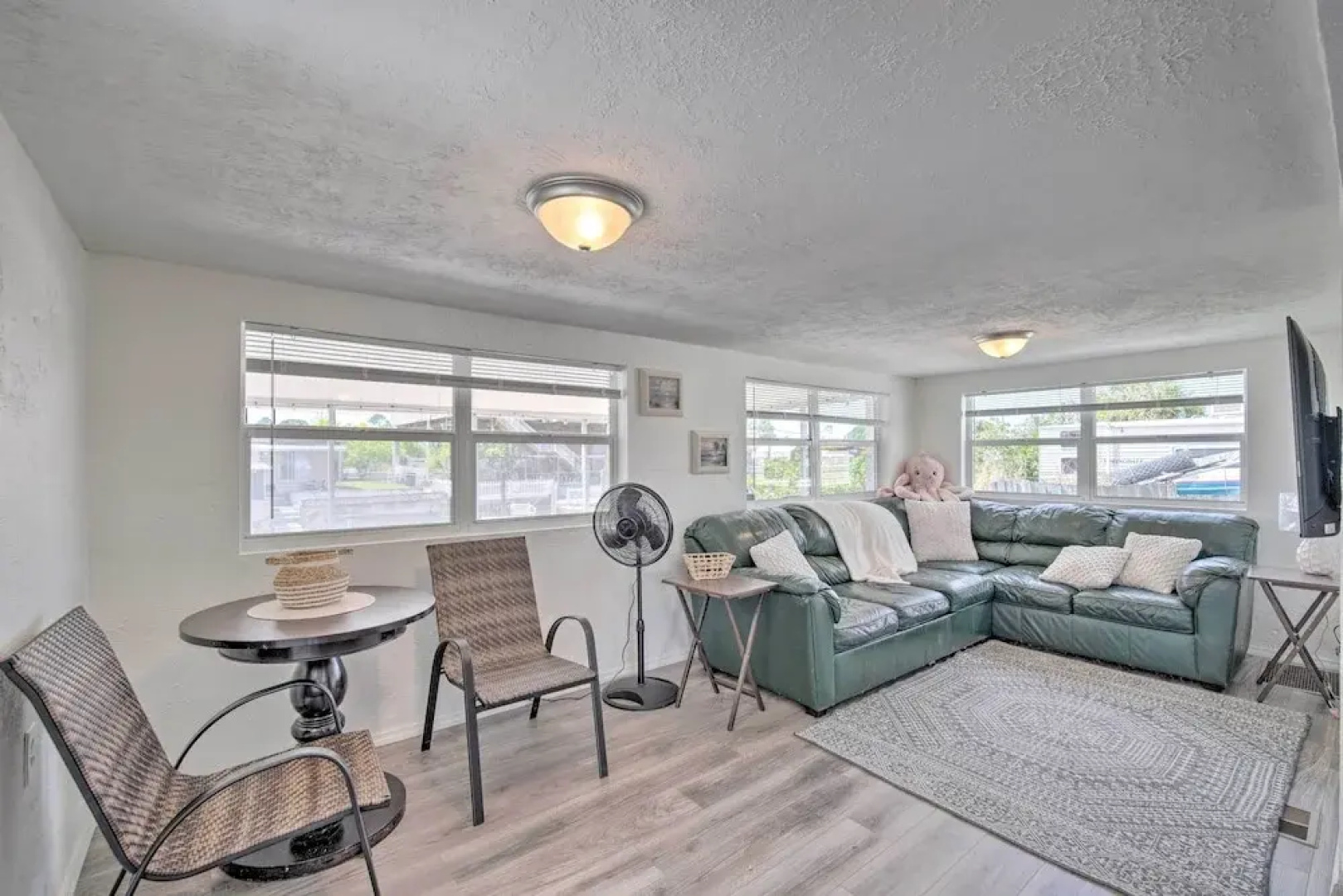 Sunny Hudson Escape w/ Gulf Views & Boat Dock