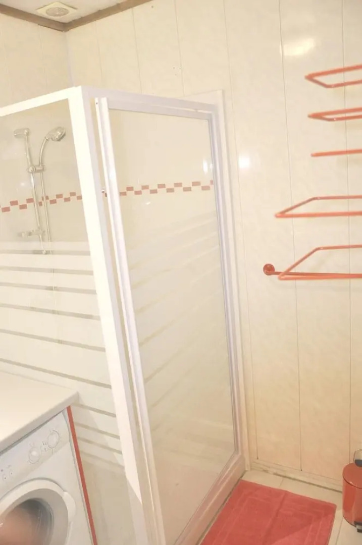 Bungalow With 2 Bedrooms in Bouillante, With Terrace and Wifi - 100 m