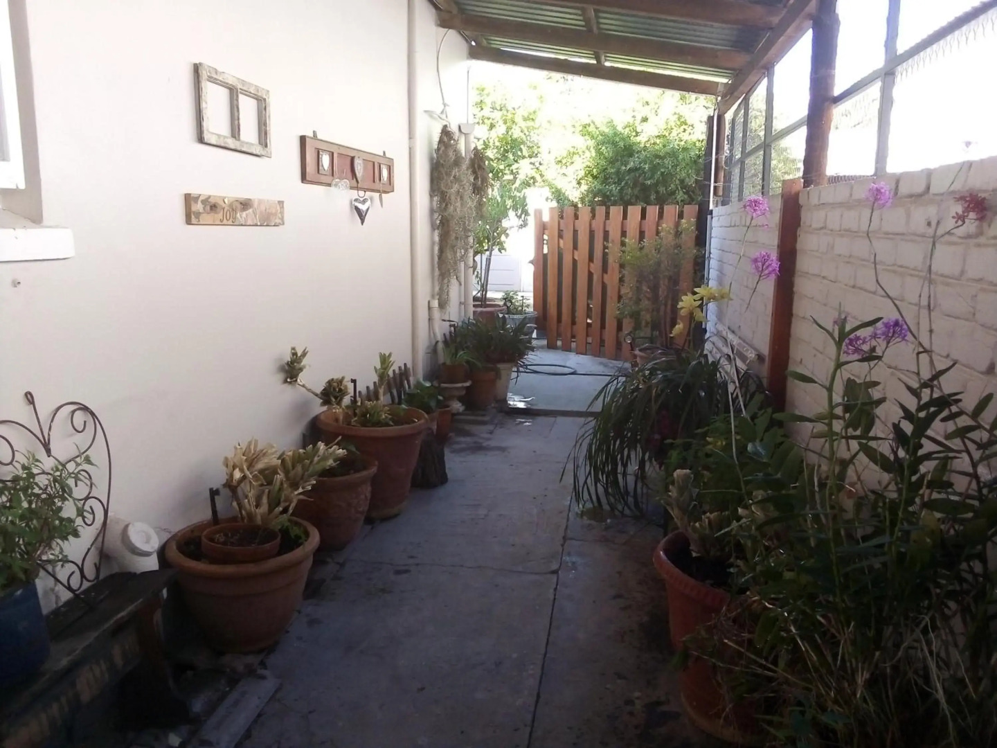 Die Tuis Huis Selfcatering Guesthouse