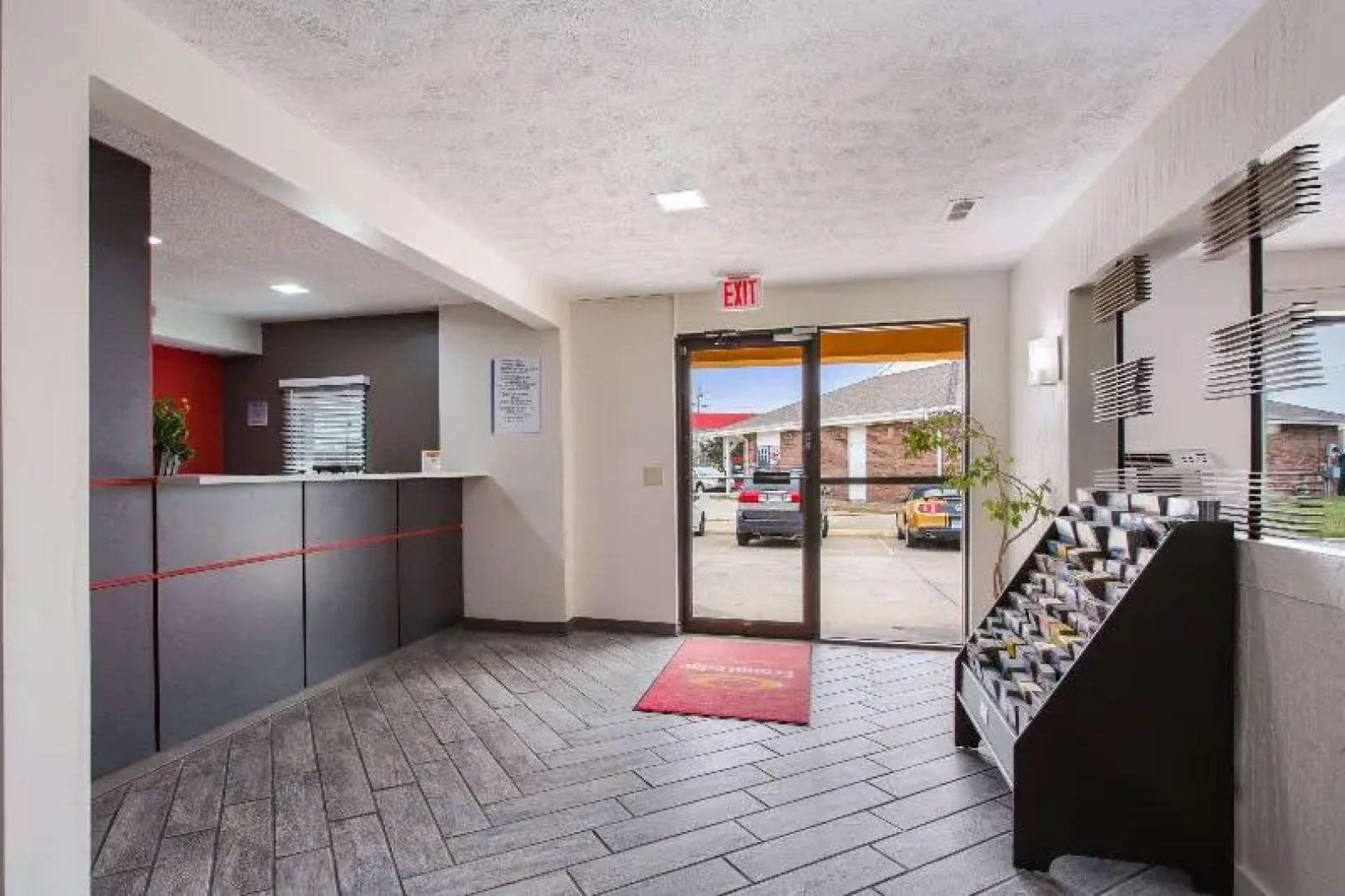 Econo Lodge South Olathe