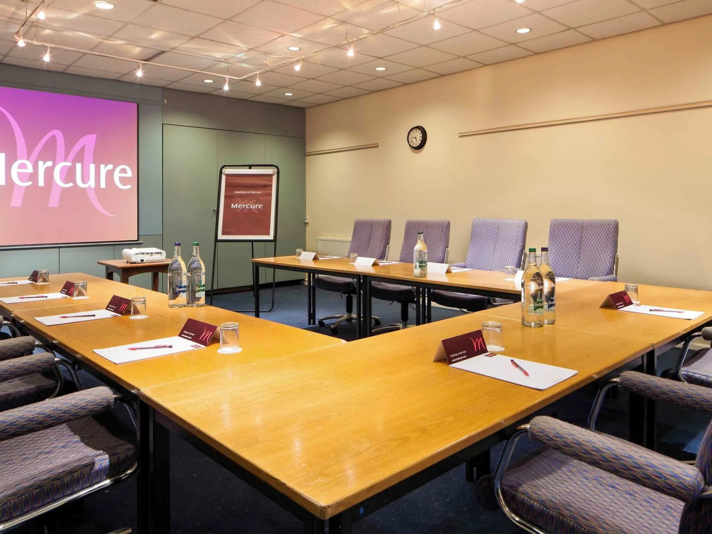 Mercure Newbury Elcot Park Hotel