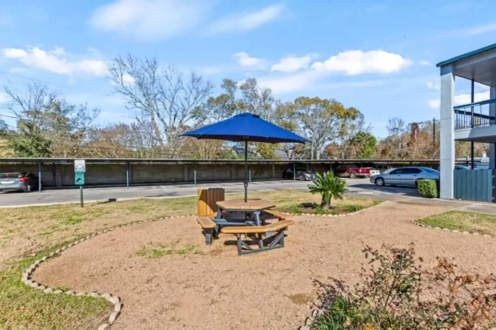 Comfortable Apartments in SEABROOK SK