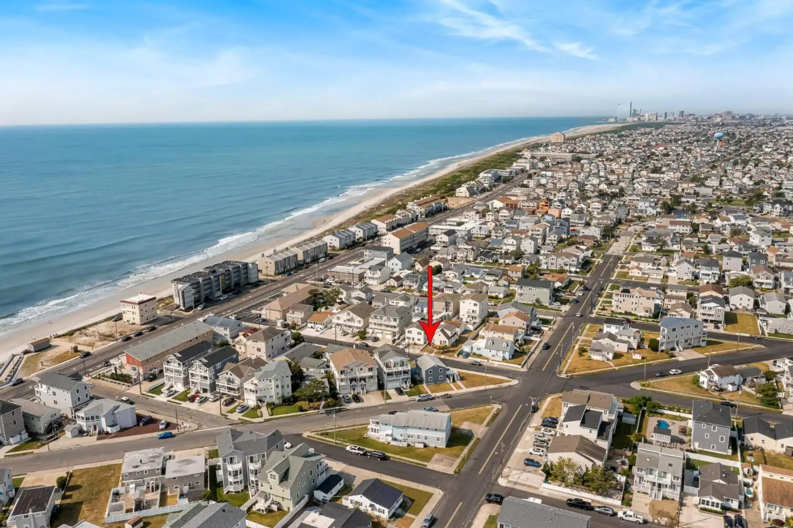 Spectacular 3 BR Condo One Block to the Beach