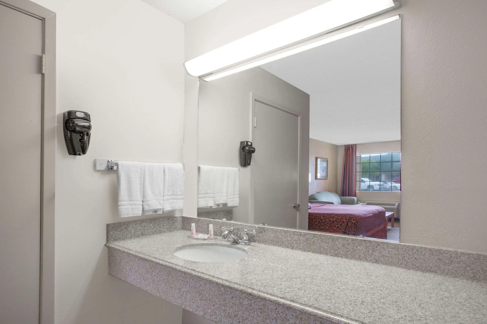 Days Inn by Wyndham Ruston LA