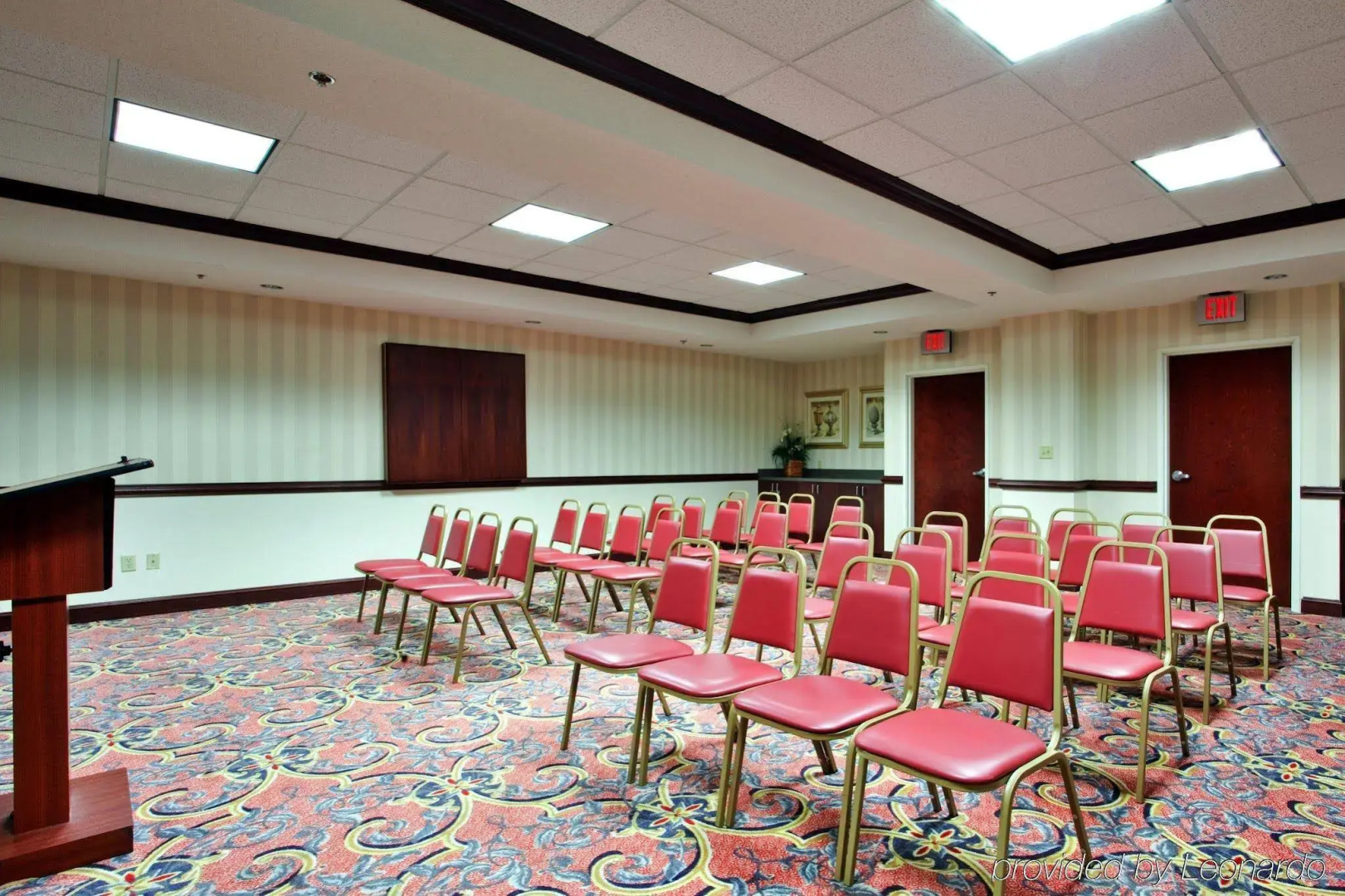 Holiday Inn Express Hotel & Suites Chesapeake by IHG