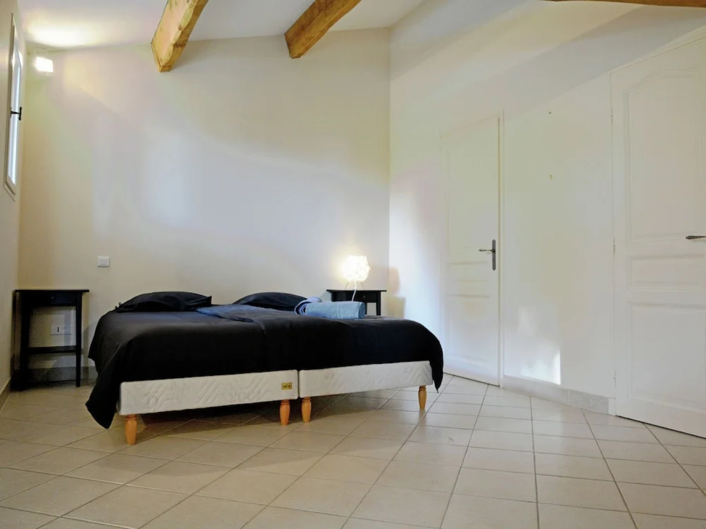 Captivating Home in Murs France With Private Swimming Pool