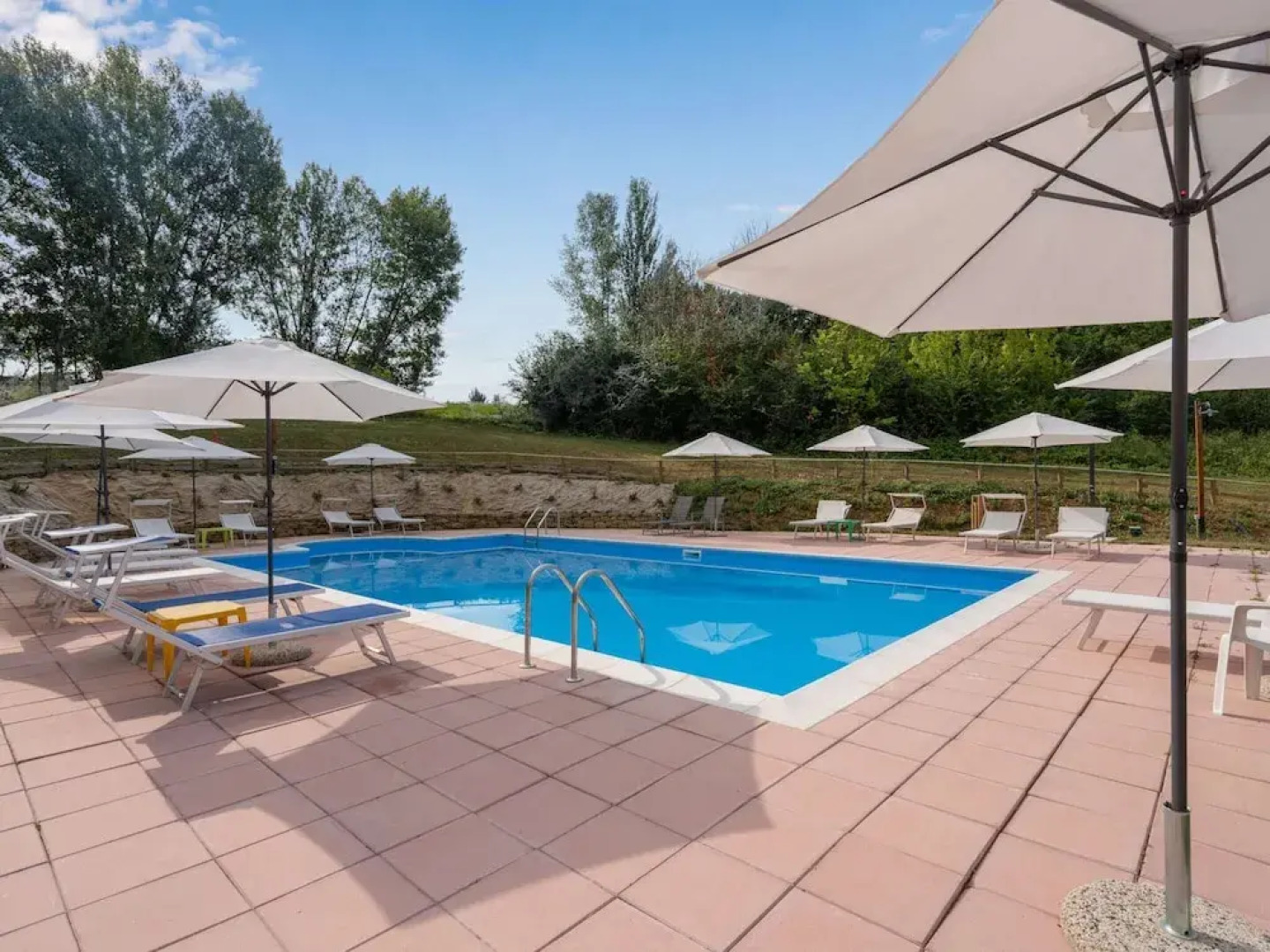 Belvilla by OYO Appartamento Garden 2 pax