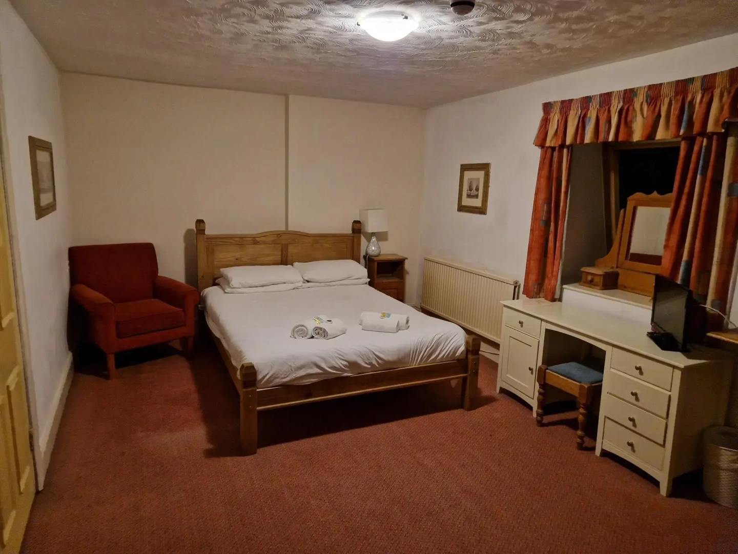 The Menai Hotel and Bar