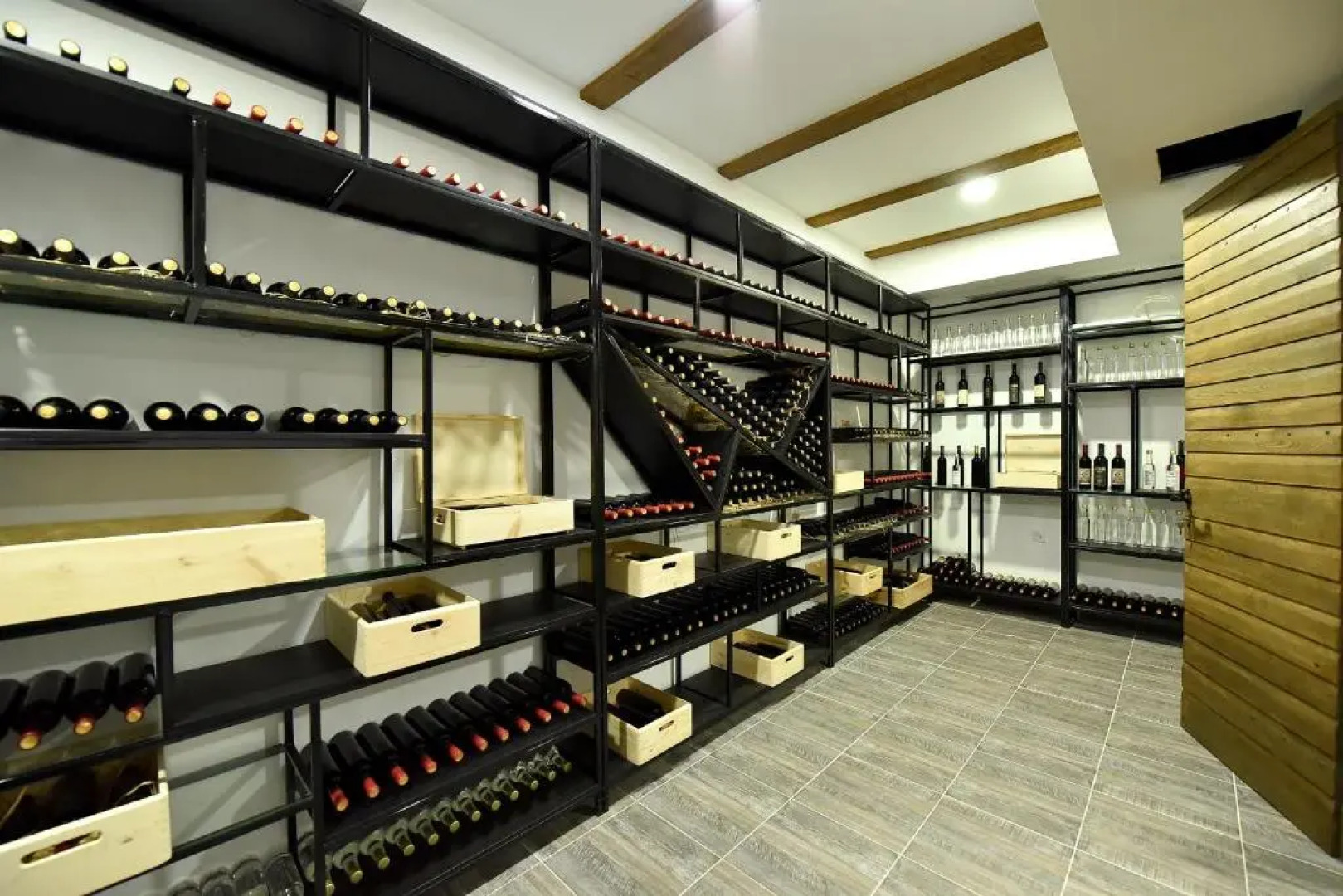 Barjaktar - Luxury Suites & SPA