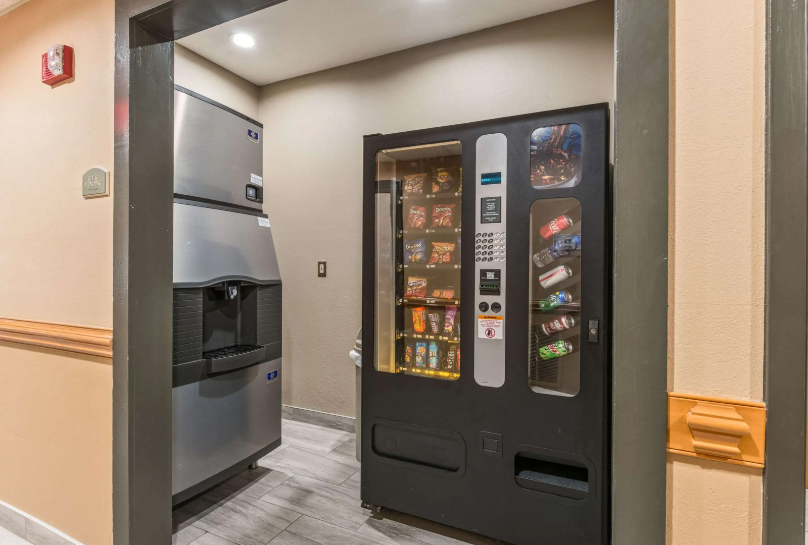 Quality Inn & Suites Hendersonville - Flat Rock