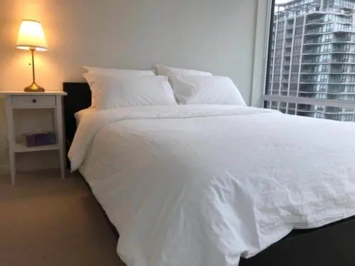 Richmond Apartment Near Airport