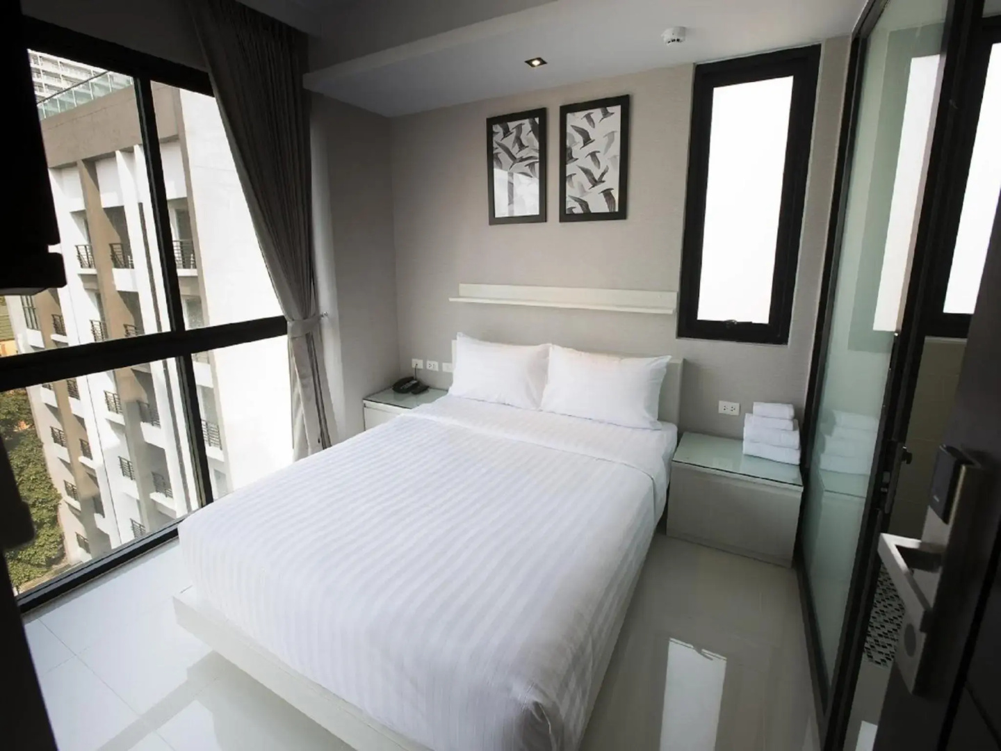 Serenotel Pattaya Beach Front