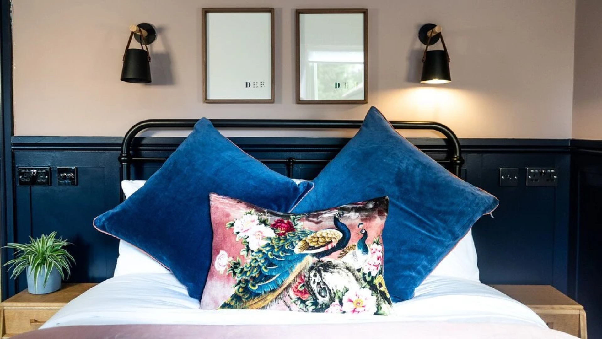 The Queen's Chew Magna