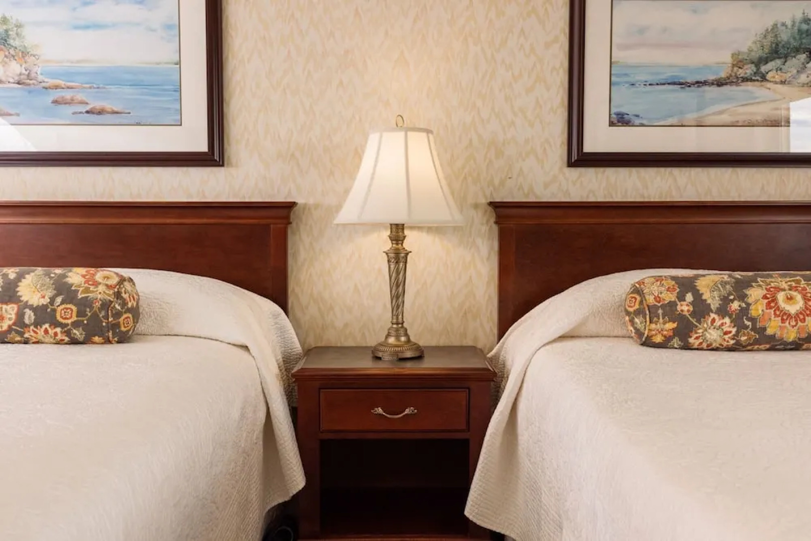 Fairhaven Village Inn