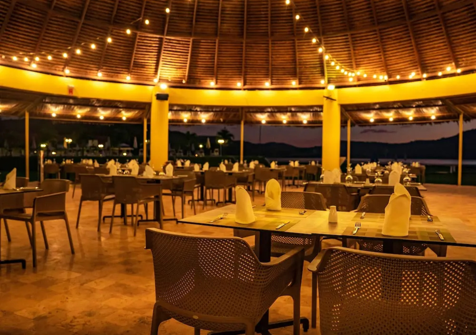 Bella Terra Laguna Azul Resort & Spa