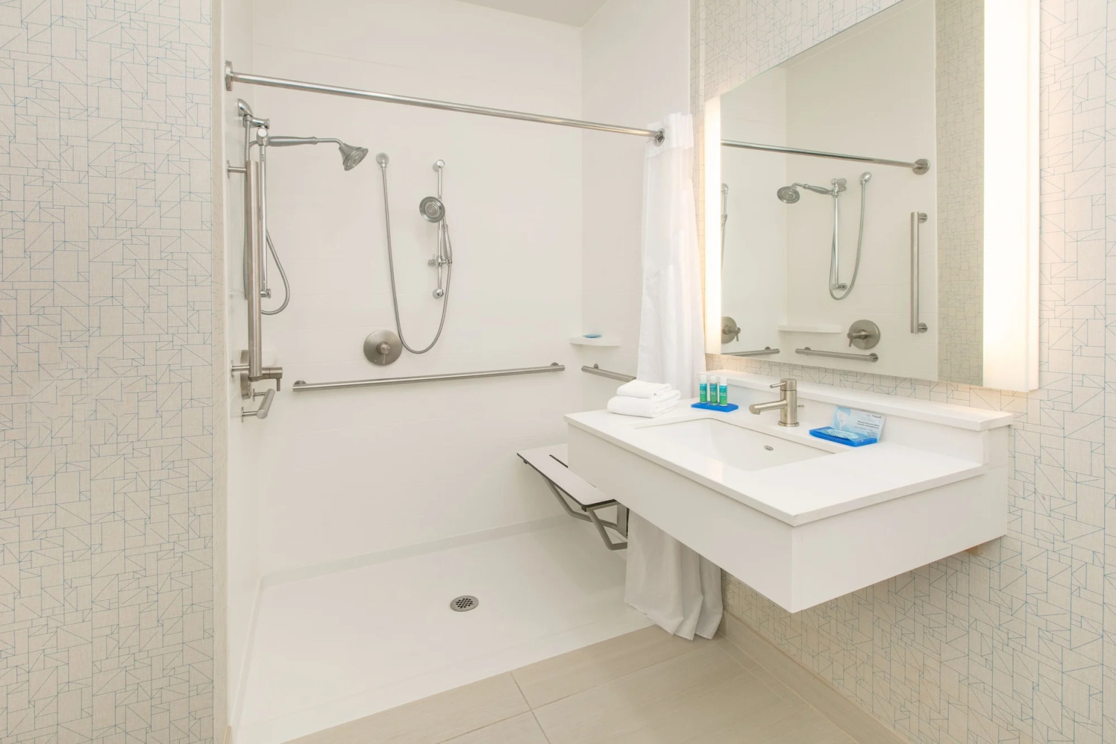 Holiday Inn Express Hotel & Suites Seaside-Convention Center by IHG