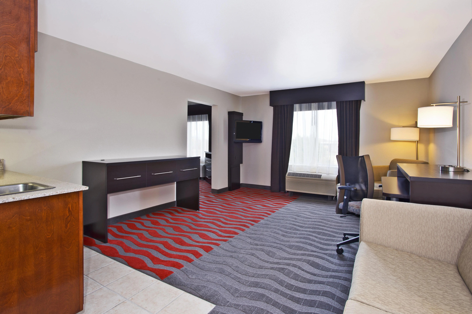 Holiday Inn Express Hotel & Suites Columbus-Groveport by IHG