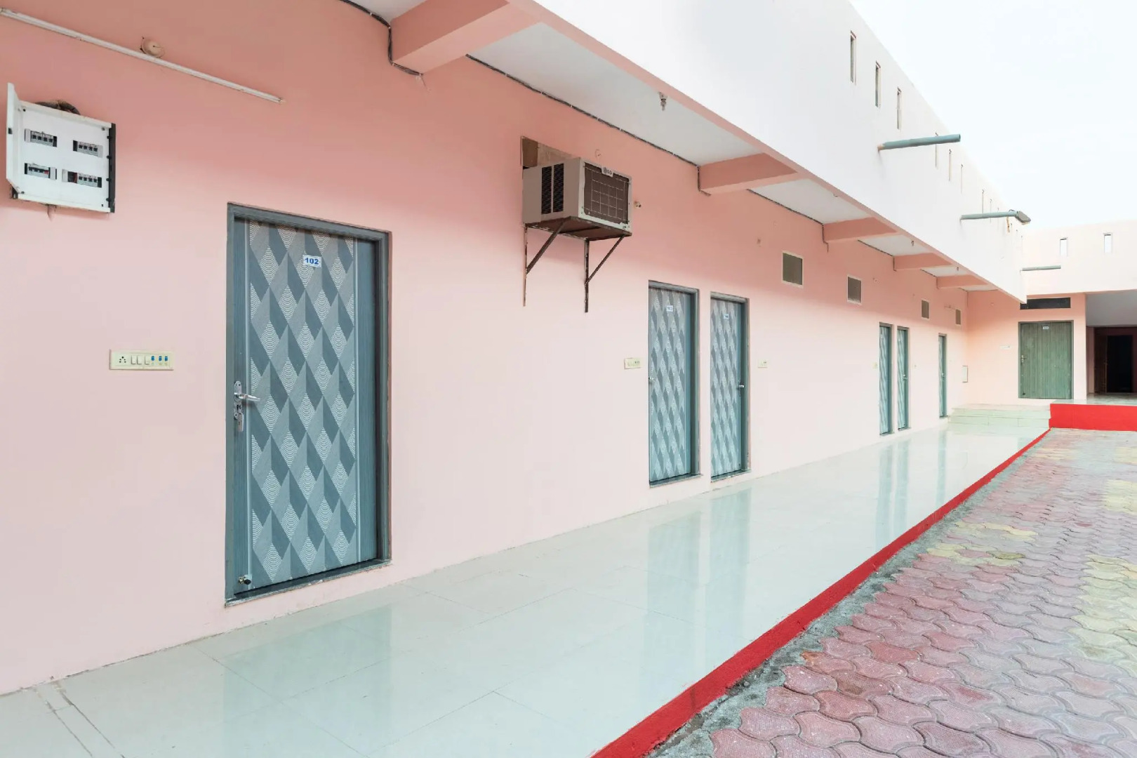 OYO 43278 Hotel Ujjwal Palace