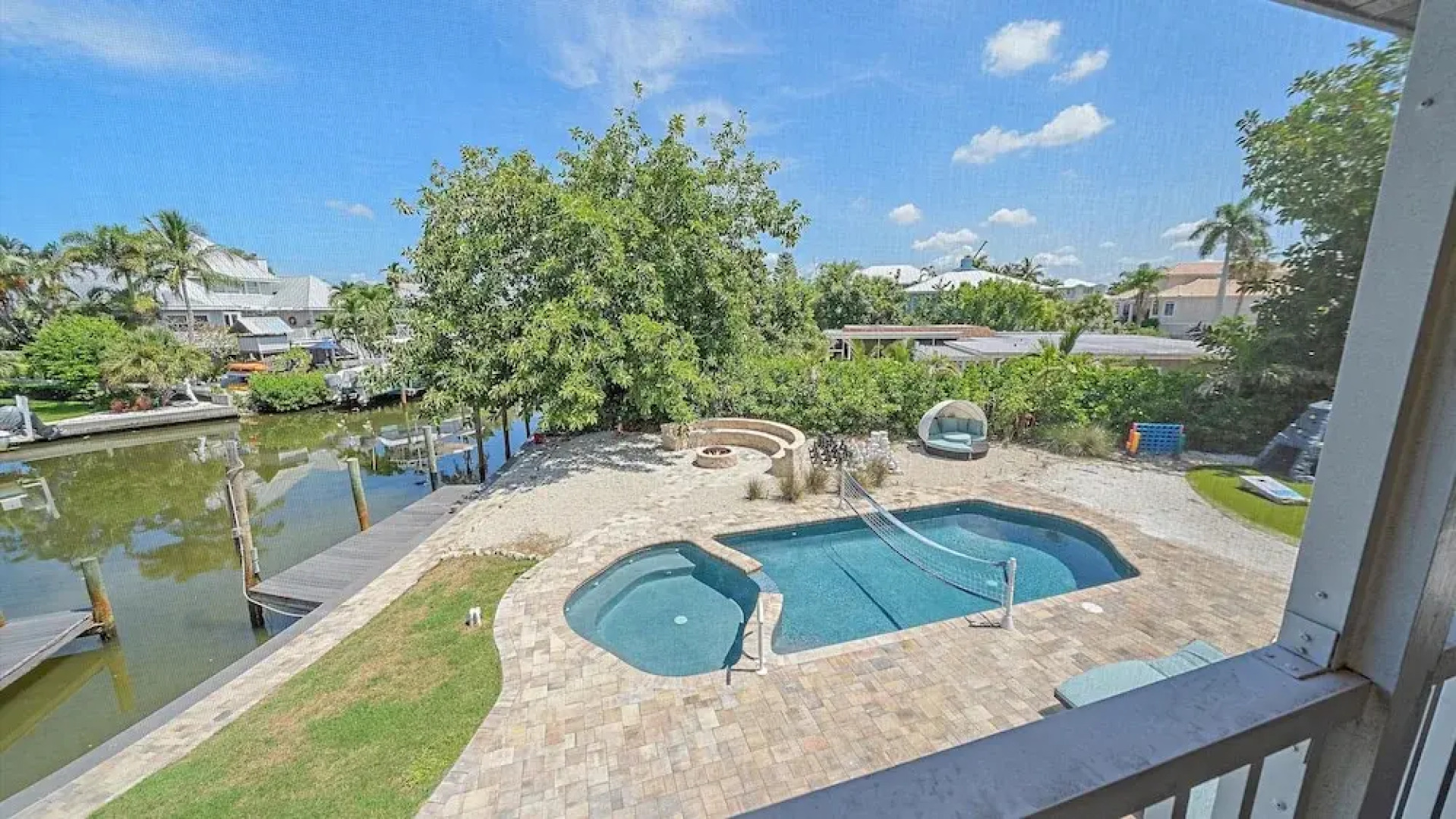 Almost Heaven 5 Bedroom Home by RedAwning