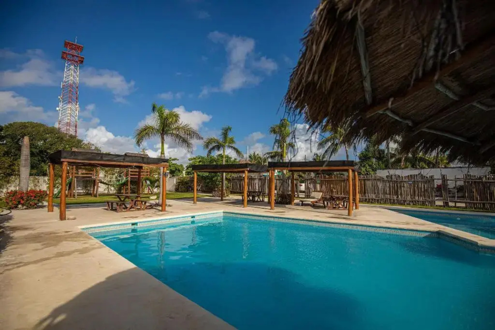 Capital O Hotel Arena Beach Club