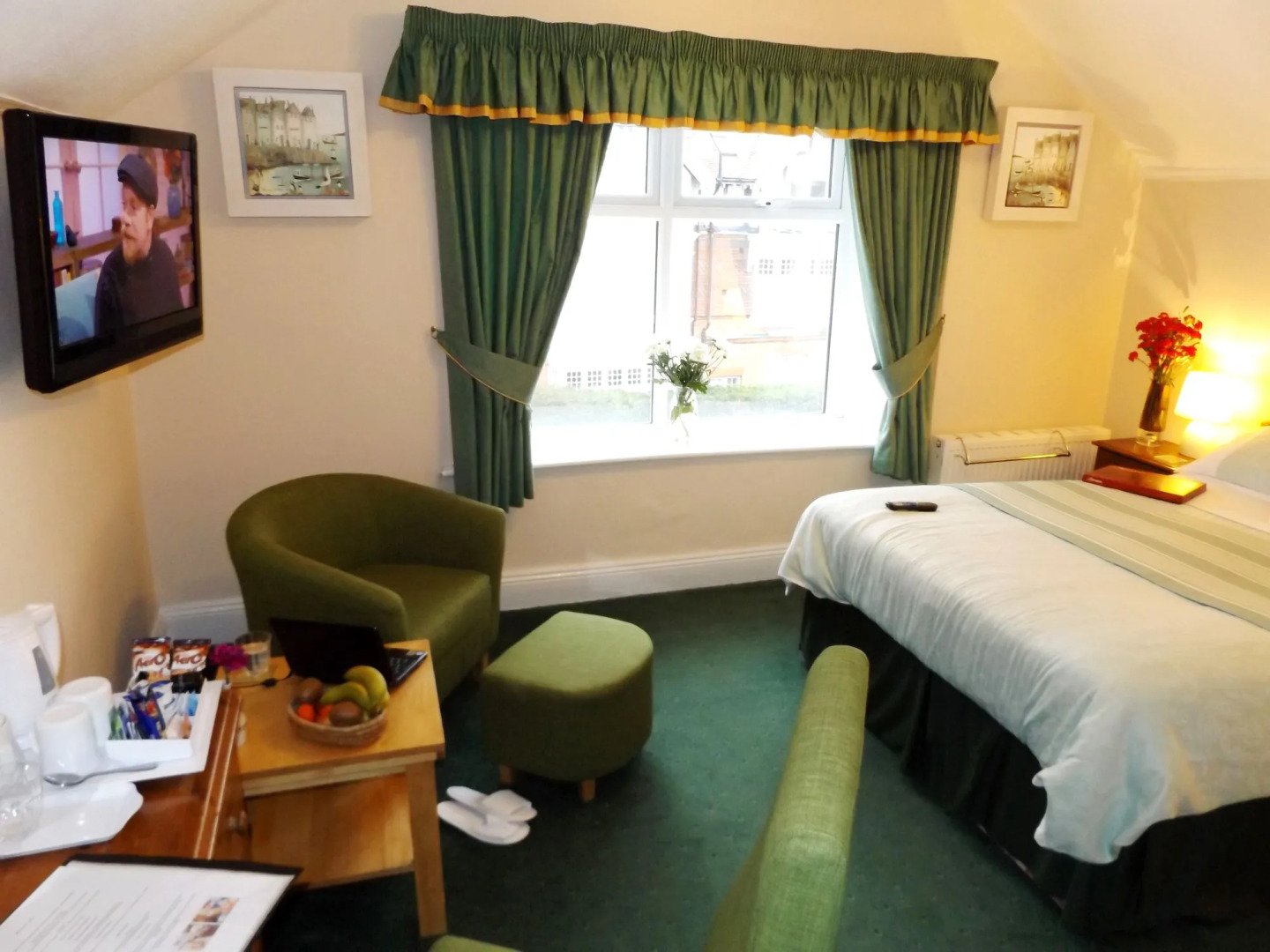 The Rosscourt - Adults only