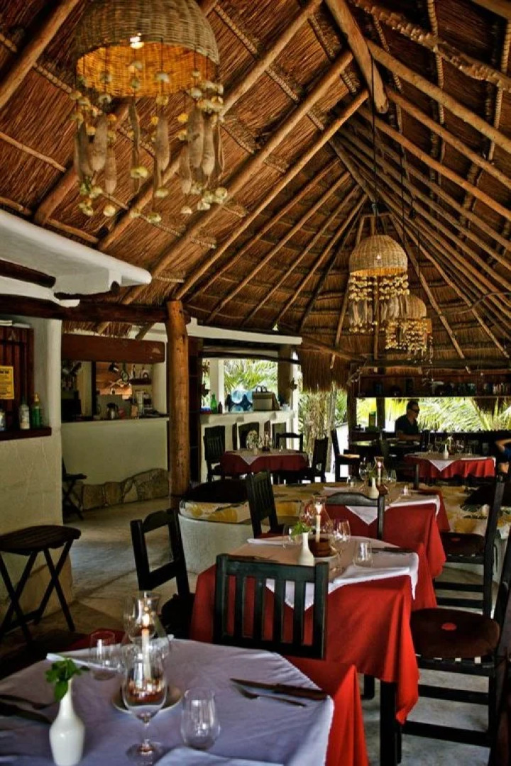 Hotel Tierras Del Sol