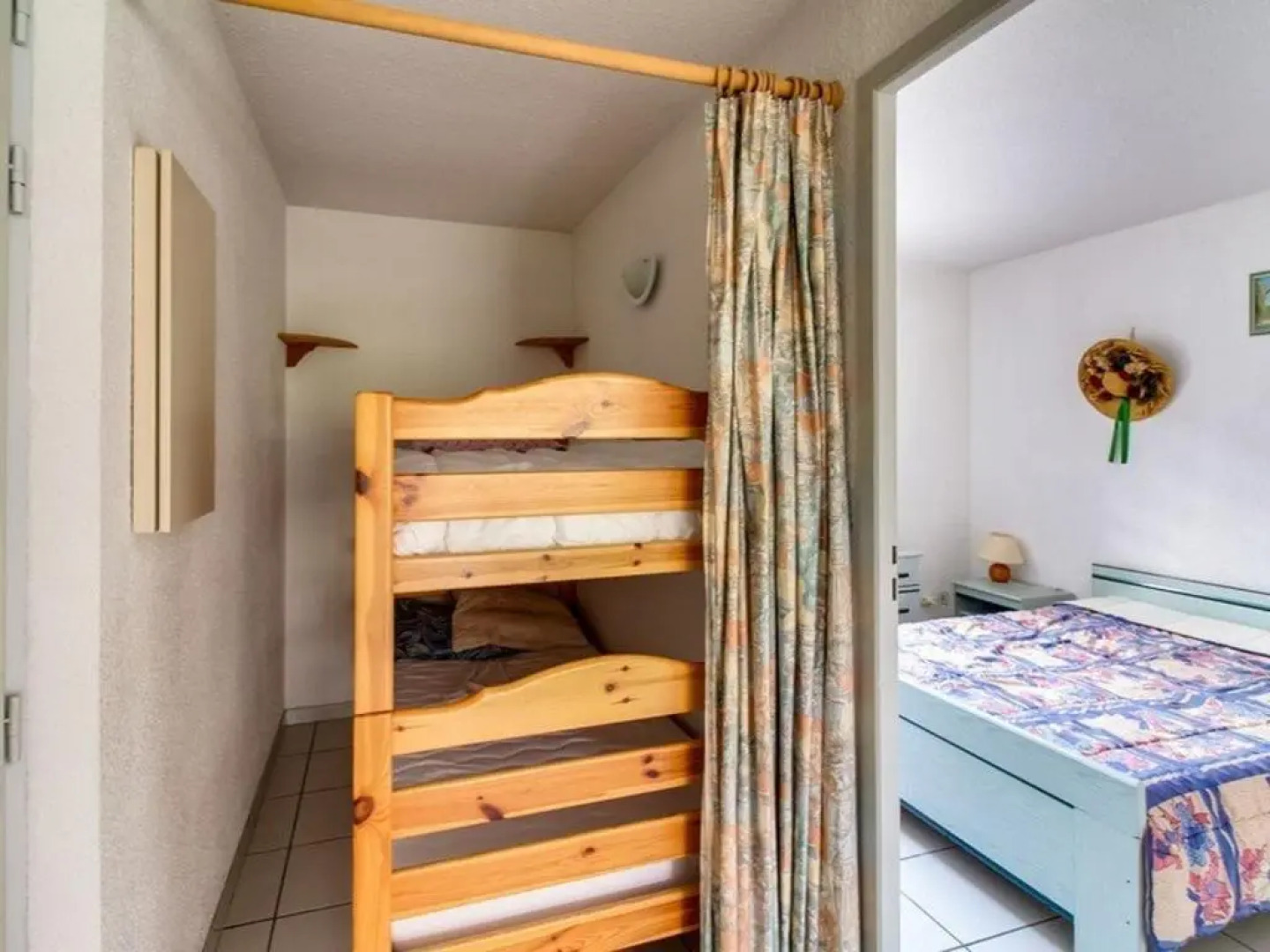 Appartement Esquièze-Sère, 2 pièces, 6 personnes - FR-1-402-28