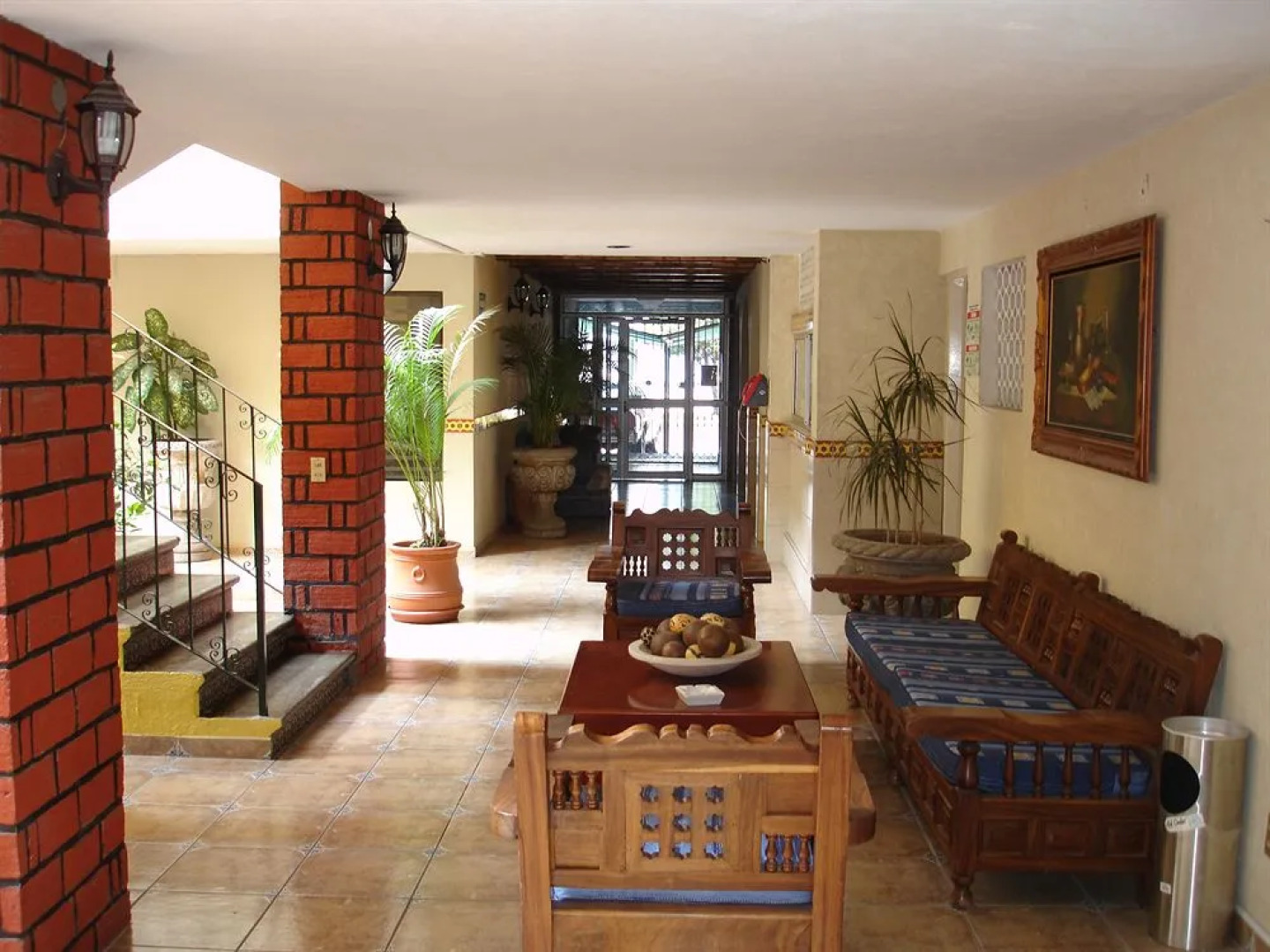 Hotel Suites Moctezuma